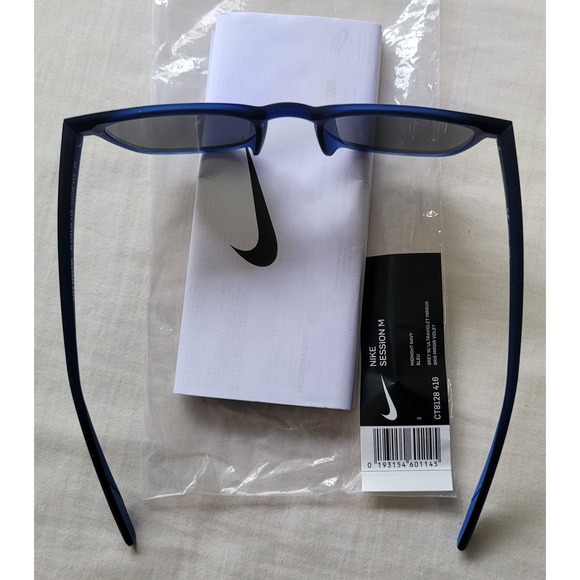 Nike Unisex Sunglasses Ultraviolet Mirror Lens Square Frame SESSION M CT8128 416 - Picture 4 of 10